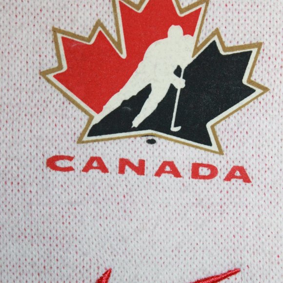 2010 Nike Team Canada #61 Rick Nash Olympic Home Jersey + Scarf - Picture 14 of 15